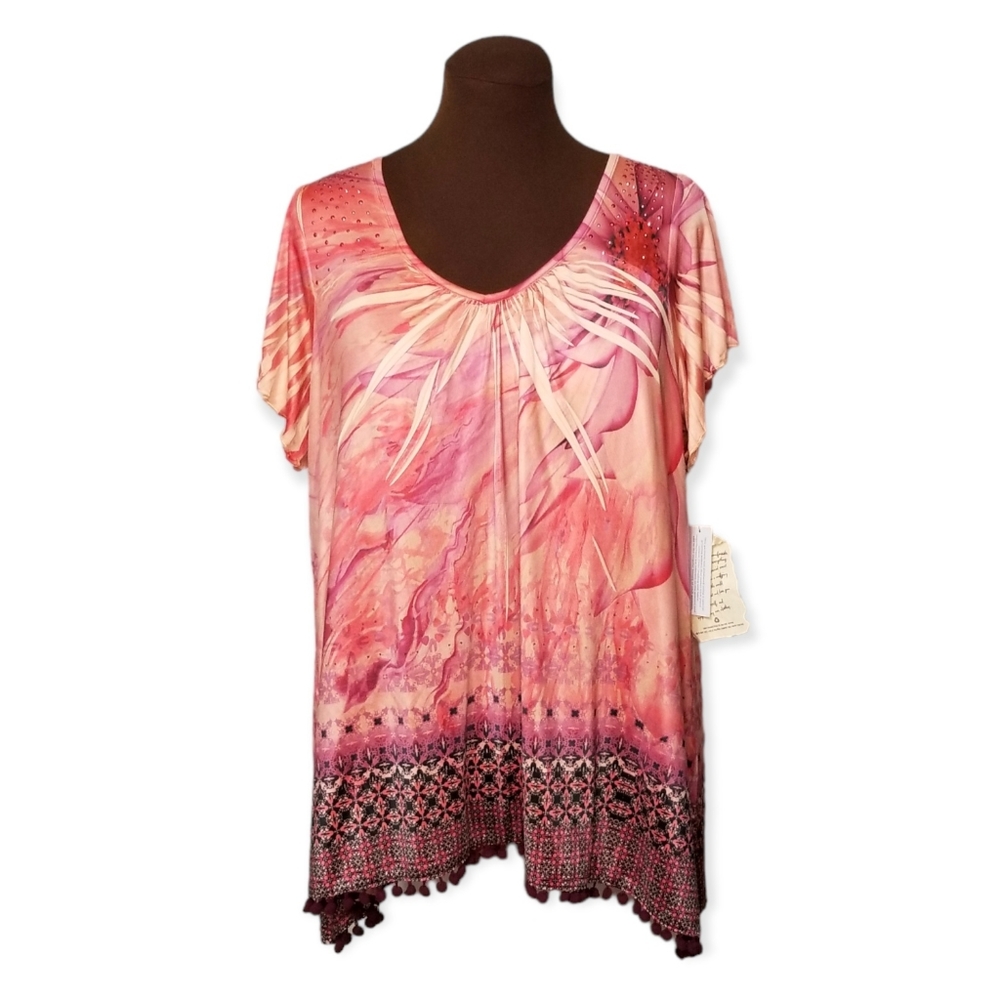 One World Coral Printed Embellished Butterfly Sleeve Top Woman Size 1X